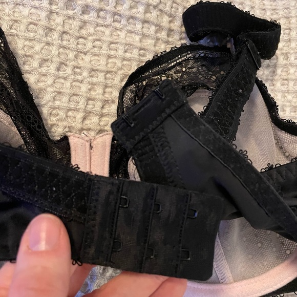 Freya Unlined Bra - Picture 5 of 7